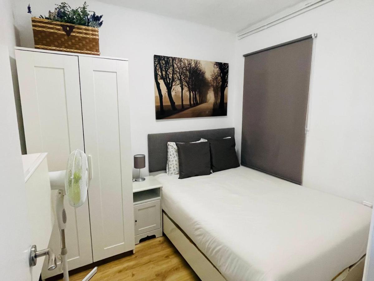 Beach Apartment Barca 6 Sant Adria de Besos Dış mekan fotoğraf
