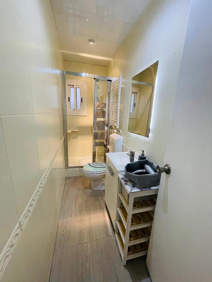 Beach Apartment Barca 6 Sant Adria de Besos Dış mekan fotoğraf